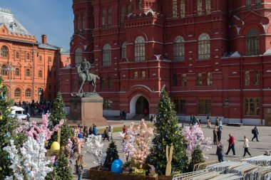 Moskova, Rusya - 12 Nisan 2018: Marshal Zhukov'a Moskova'da anıt