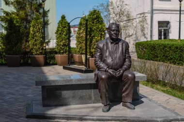 Monument To Ryazanov Samara clipart