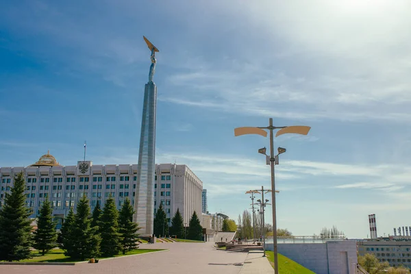 Monument Härlighet Samara — Stockfoto