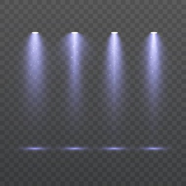 Parlak ışınlar ve karanlık arka planda toz parçacıkları olan parlak beyaz spot ışıkları. Konser tasarımı, tiyatro dekorasyonu, ödül töreni ve dijital sanat eserleri için sahne aydınlatma efekti.