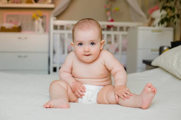 Foto Una Linda Niña Pequeña Sala Juegos — Foto de Stock