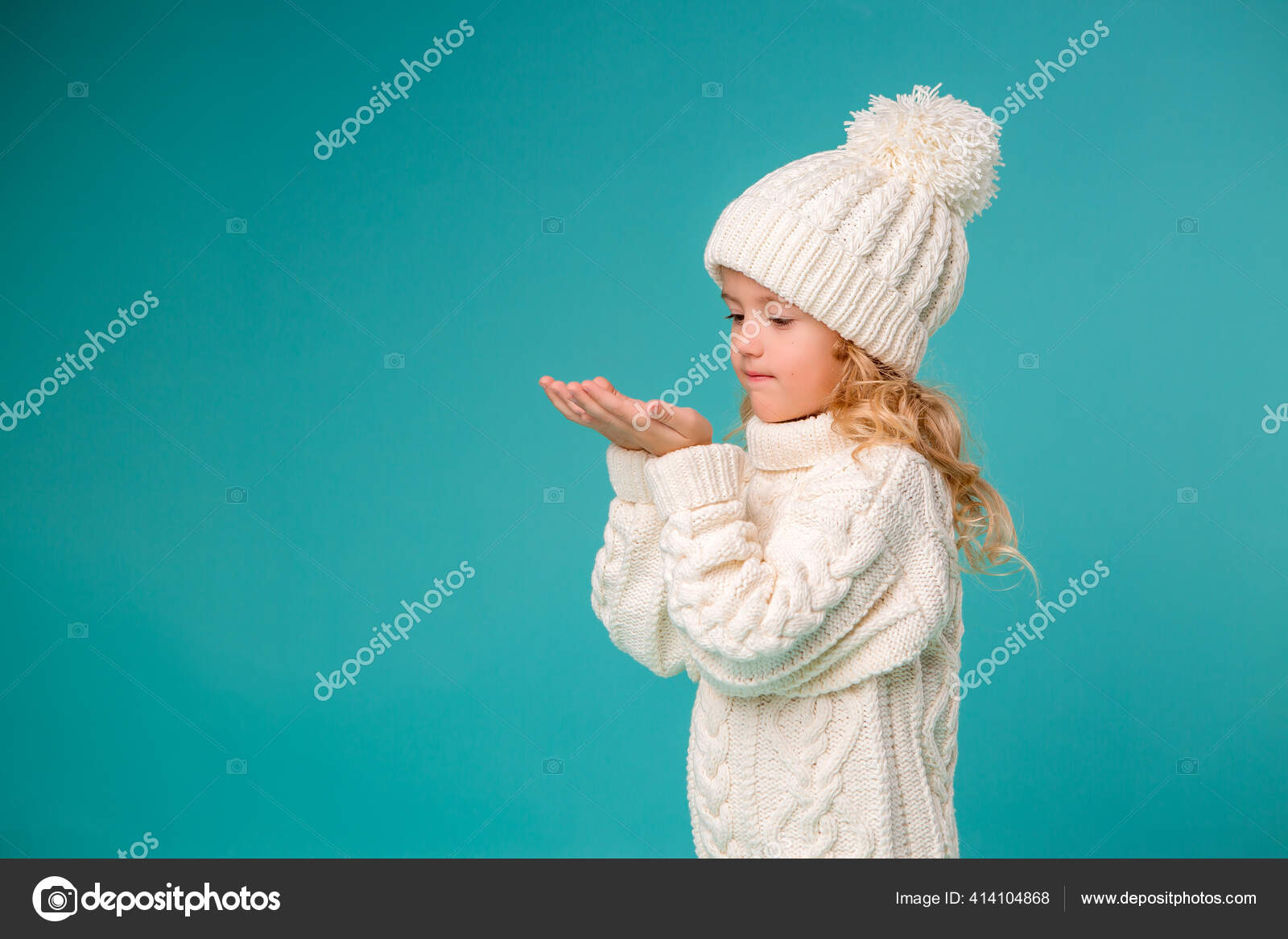 Little Girl White Sweater Stock Photo by ©Krisfotostav 414104868