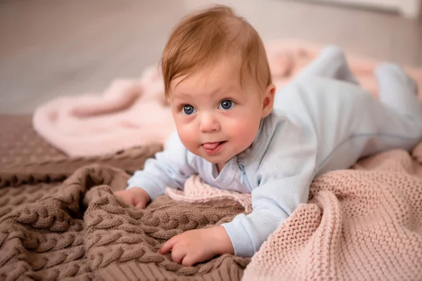 Bonito Pequeno Bebê Retrato — Fotografia de Stock