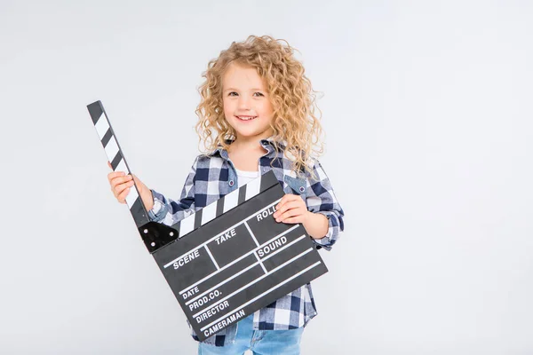 Niedliche Kleine Glückliche Mädchen Posiert Studio Mit Clipper — Stockfoto