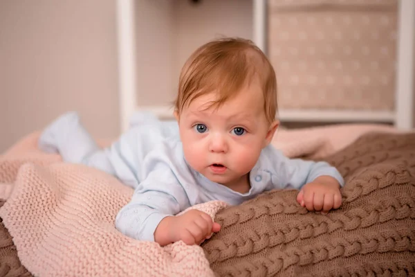 Söt Liten Bebis Porträtt — Stockfoto