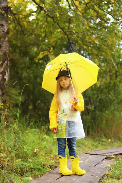 Girl Yellow Umbrella Walking Forest Autumn Day — Stock Photo, Image