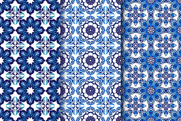 インディゴ ブルーのシームレスなタイルのセットです 観賞用藍繊維の背景 包装紙の装飾的な飾り — ストックベクタ