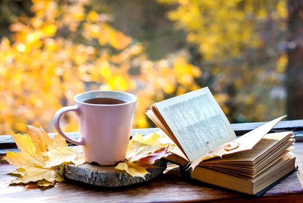 Autumn Leaves Vintage Book Cup Tea Wooden Surface Beautiful Bokeh — Stock Photo, Image
