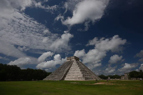 Pirámides México Chichén Itzá Maya Aztecas — Foto de Stock