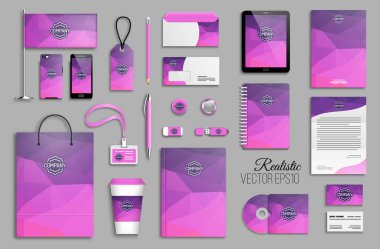 Kurumsal kimlik şablon kümesi. İş kırtasiye mock-up logolu. Marka tasarım. Renkli geometrik arka plan