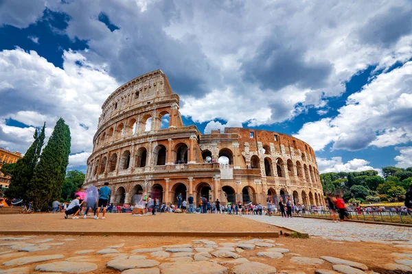 Rome Italie Juillet 2018 Des Touristes Visitent Colisée Rome Italie — Photo