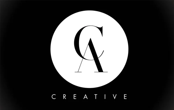 Ca Brief Design Logo mit schwarz-weißen Farben Vektor. — Stockvektor