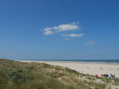 Kuzey denizindeki juist adası.