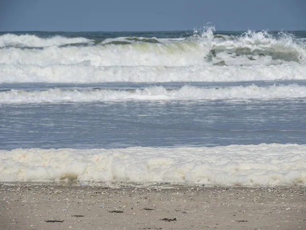 Kuzey denizindeki juist adası.