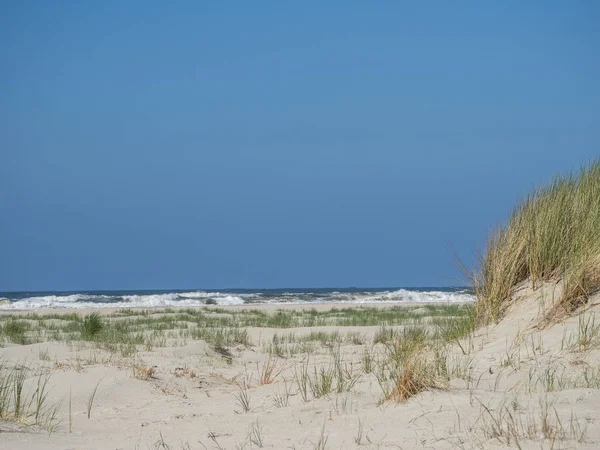 Kuzey denizindeki juist adası.