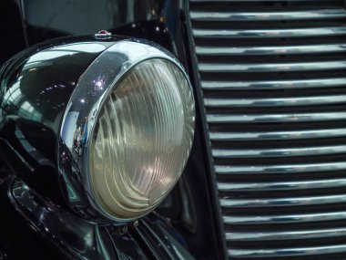 Tuna Nehri üzerinde bir nehir gezisi