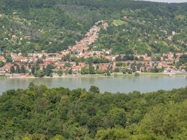 Estergon ve Tuna Nehri, szentendere