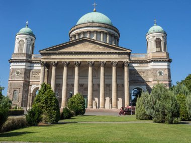 Estergon, Tuna Nehri