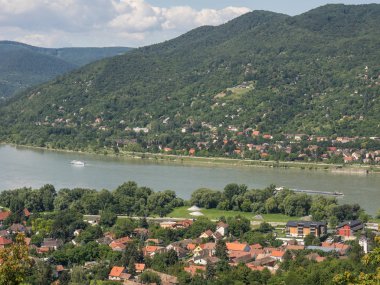 Estergon, Tuna Nehri