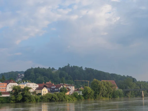 Eine Flusskreuzfahrt Auf Der Donau — Stockfoto