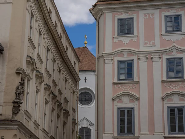 Duernstein ve tuna Vadisi