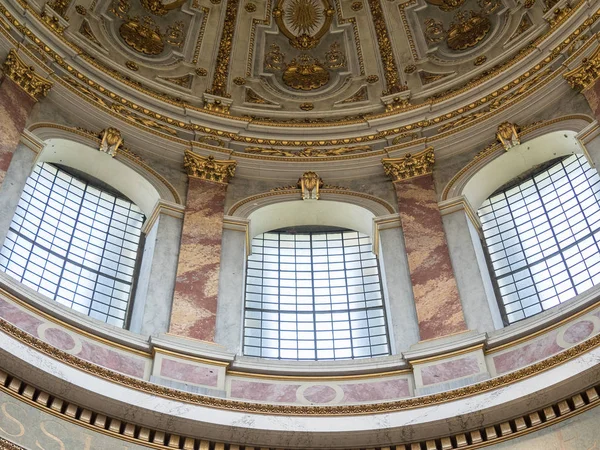 Estergon, Tuna Nehri