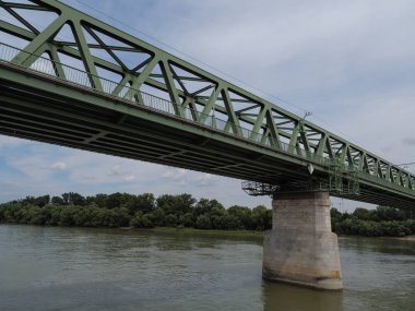 güzel tuna nehir gezisi