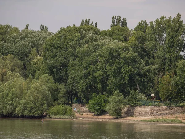 Βουδαπέστη Και Μια Κρουαζιέρα Στον Ποταμό Δούναβη — Φωτογραφία Αρχείου
