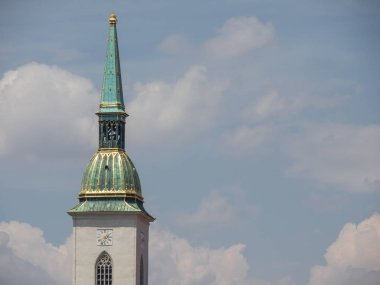 Bratislava ve nehir Tuna