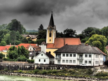 Manastır melk ve tuna Vadisi