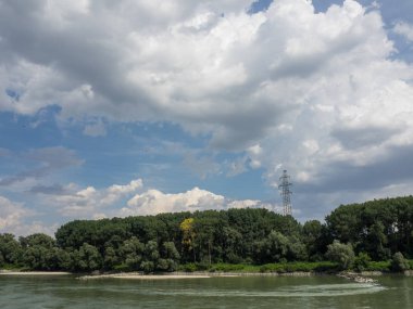 Bratislava ve Tuna Nehri, Slovakya