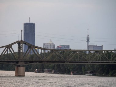 Bratislava ve Tuna Nehri, Slovakya