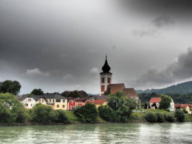 nehir Tuna Nehri cruise