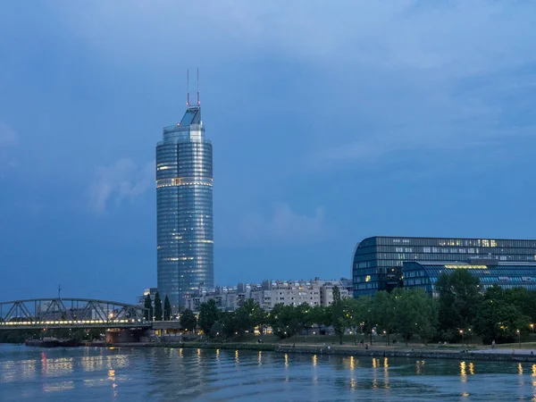 Bratislava Und Die Donau — Stockfoto