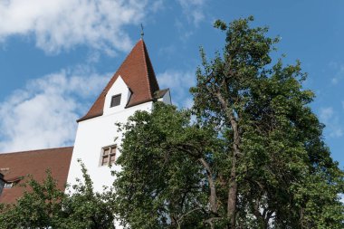 Tuna Nehri üzerinde bir nehir gezisi