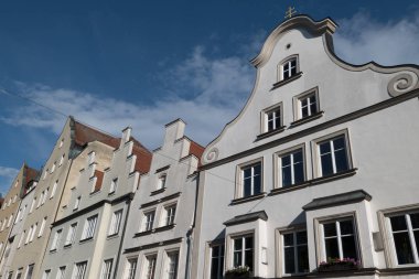 Tuna Nehri üzerinde bir nehir gezisi