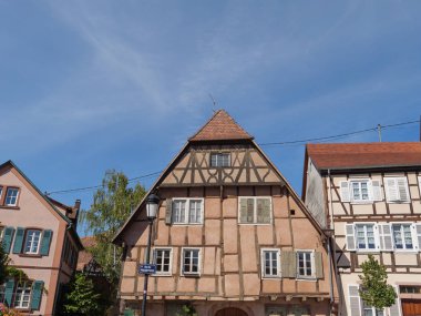 Fransız Alsace Wissembourg şehir