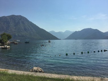 Karadağ ve Akdeniz deniz kotor şehir