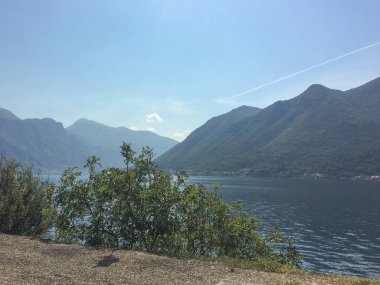 Karadağ ve Akdeniz deniz kotor şehir