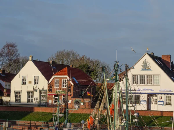 Den Lilla Byn Greetsiel Vid Den Tyska Nordsjökusten — Stockfoto