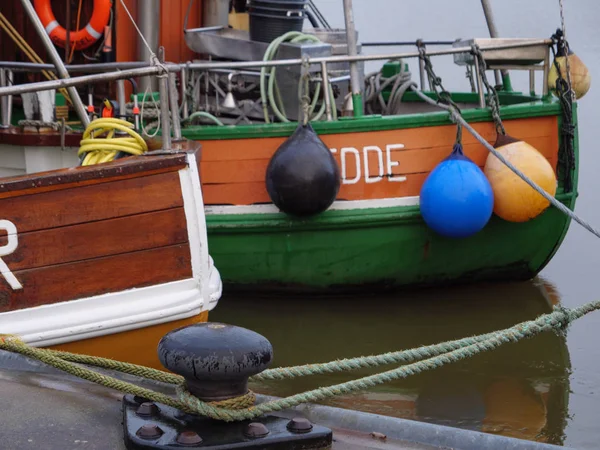 Het Kleine Dorpje Greetsiel Aan Duitse Noordzeekust — Stockfoto