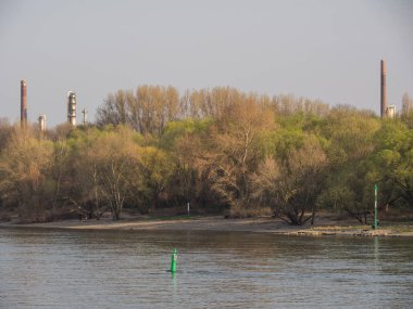 Almanya 'da Ren Nehri üzerinde nehir gezisi
