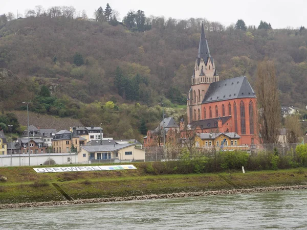 Κρουαζιέρα Στο Ποτάμι Στον Ρήνο Στη Γερμανία — Φωτογραφία Αρχείου
