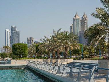 Abu Dabi emirates içinde
