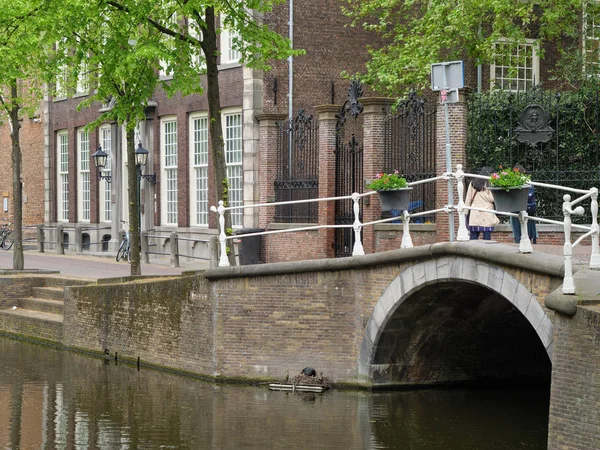 Cidade Delft Nas Terras Baixas — Fotografia de Stock