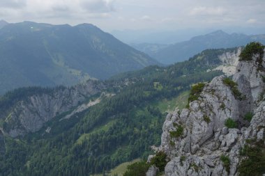 Alman ve Avusturya Alpleri'nde yaz yürüyüşü