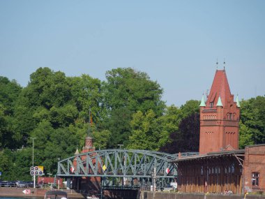Luebeck 'te yaz zamanı ve Alman Baltık Denizi' nde seyahat.