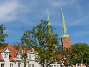 Luebeck 'te yaz zamanı ve Alman Baltık Denizi' nde seyahat.