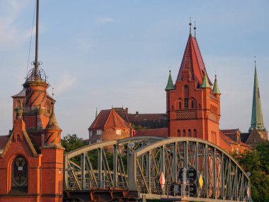 Luebeck 'te yaz zamanı ve Alman Baltık Denizi' nde seyahat.