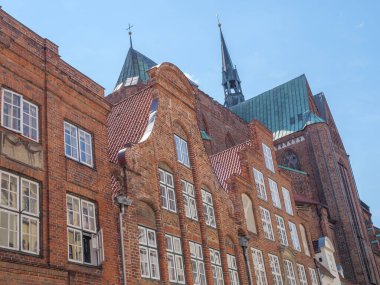 Luebeck 'te yaz zamanı ve Alman Baltık Denizi' nde seyahat.